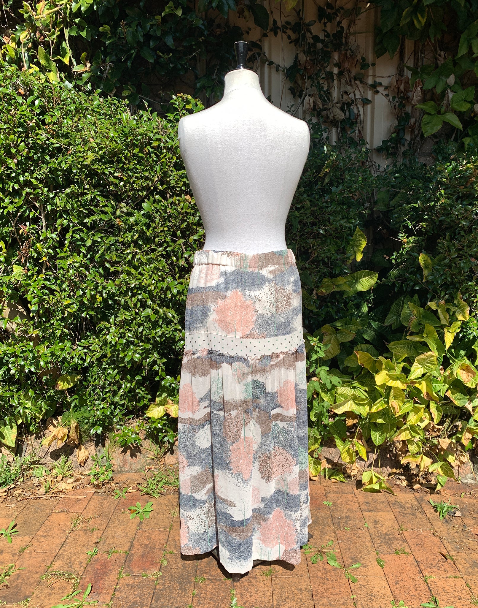 Preloved See by Chloe Pastel Floral Tiered Midi Skirt - Size 40 / M