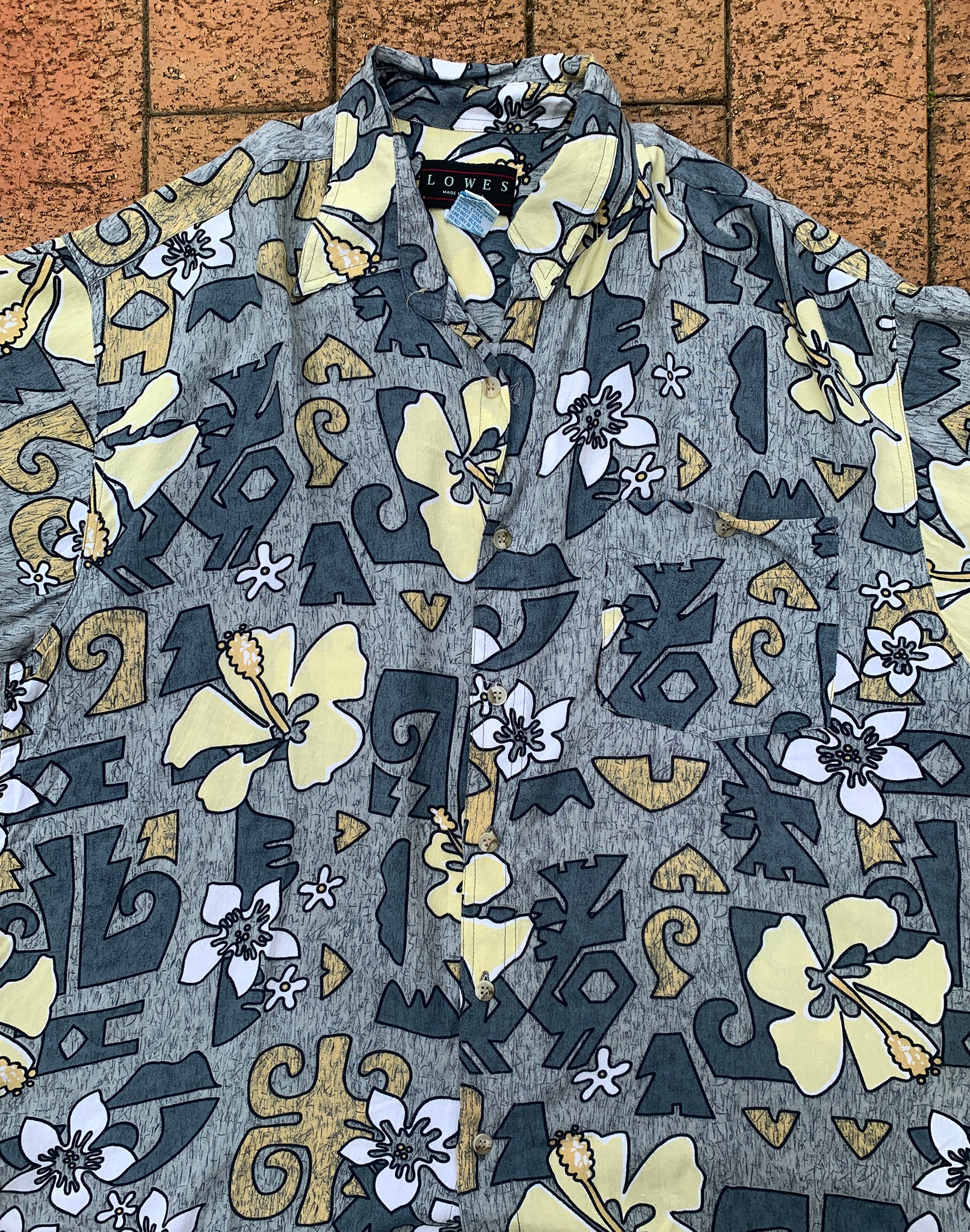 Vintage 90's Blue Yellow Retro Washed Floral Unisex Shirt - Size L
