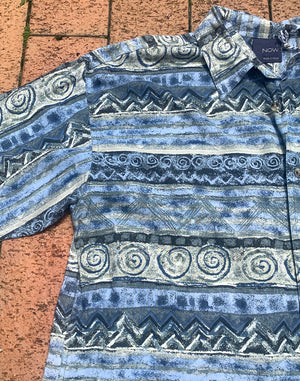 Vintage 90's Blue Swirl Retro Unisex Shirt - Size L