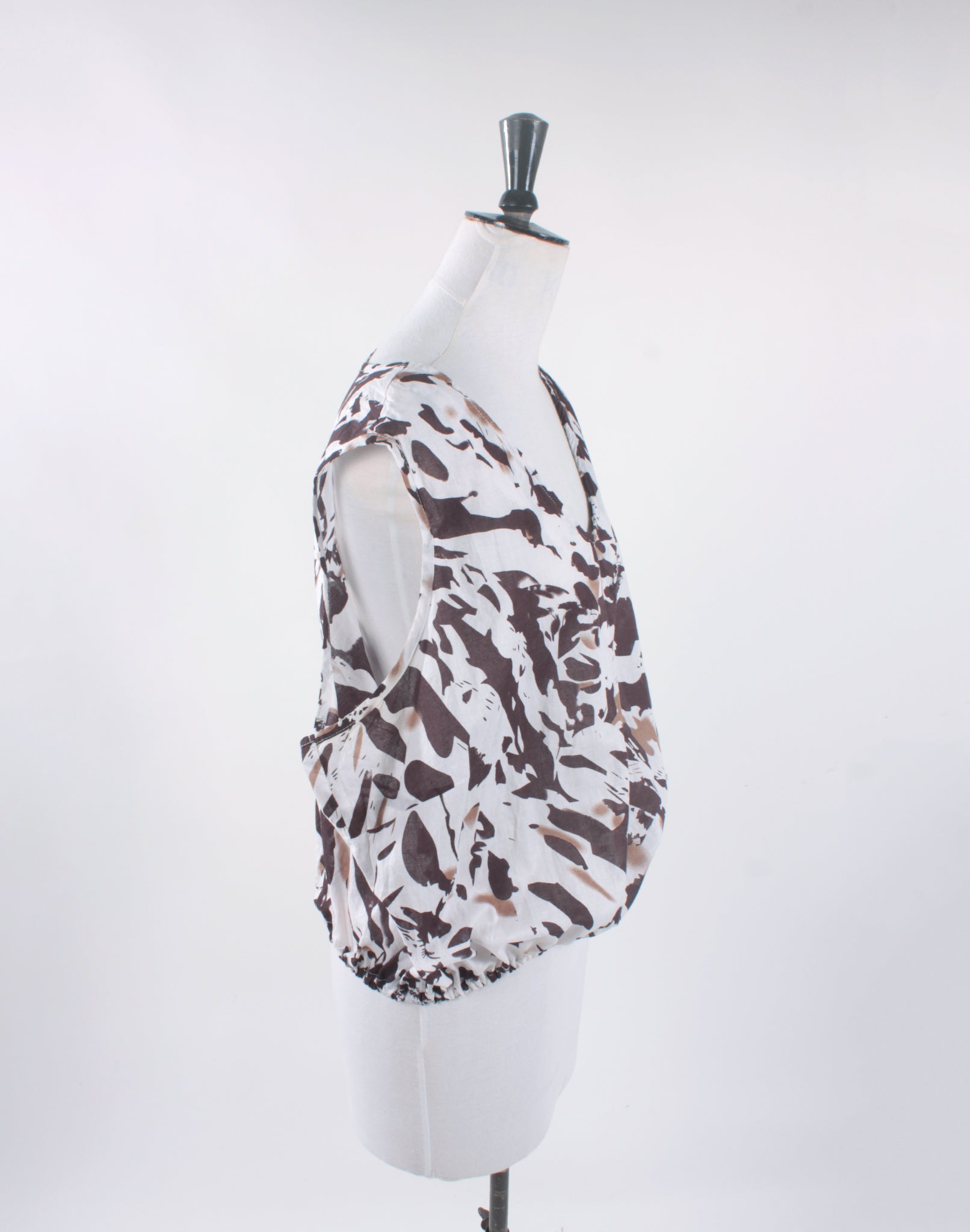 Brown and White Cotton Crop Blouse