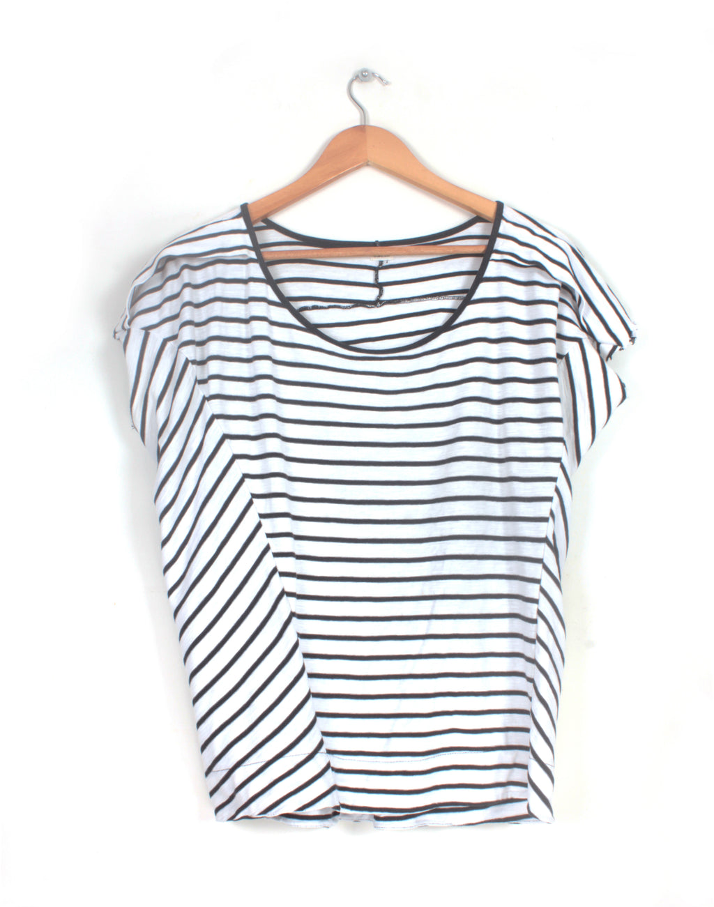 Osklen Designer Black & White Stripe Slouch T-Shirt