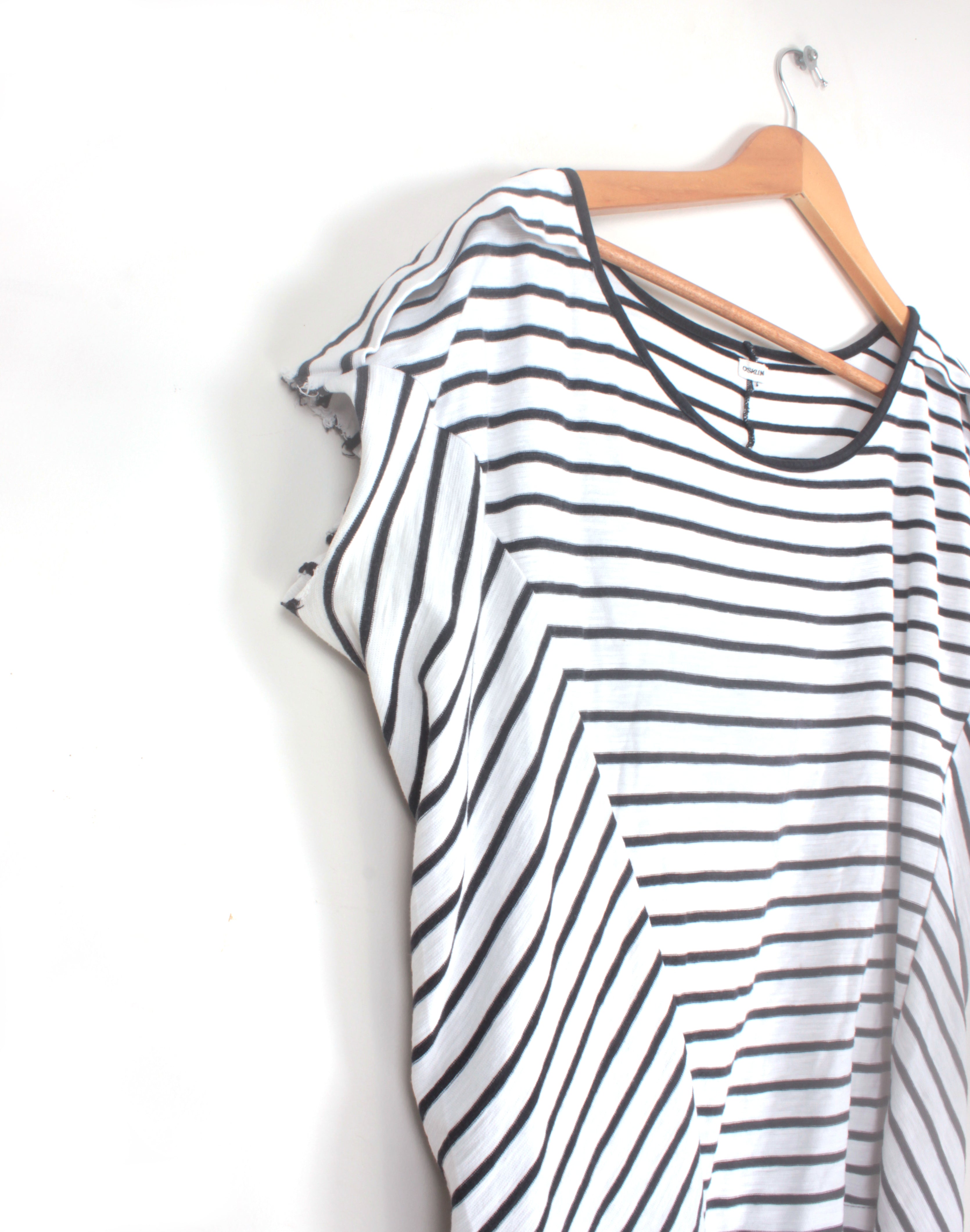 Osklen Designer Black & White Stripe Slouch T-Shirt