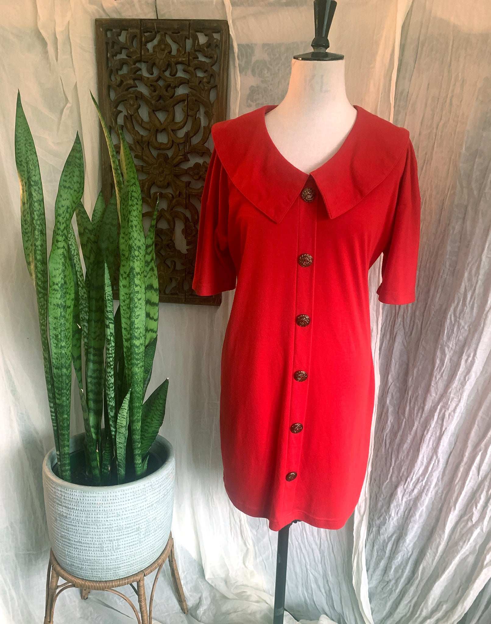 Vintage 80's Smartline Mod Retro Red Jersey Collar Button Dress